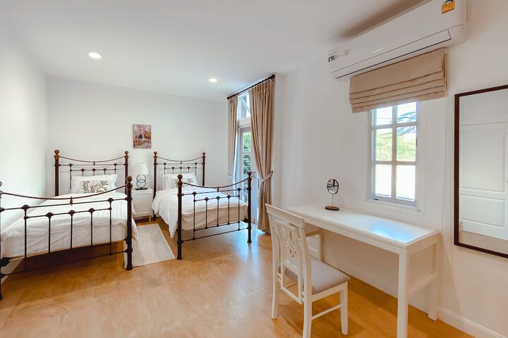 Room 55 of 137