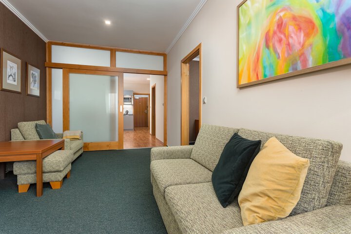 Room 10 of 52