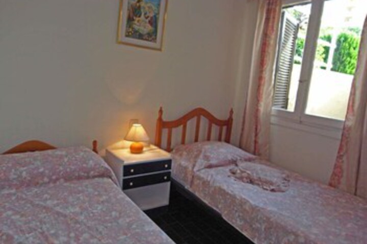 Room 18 of 22