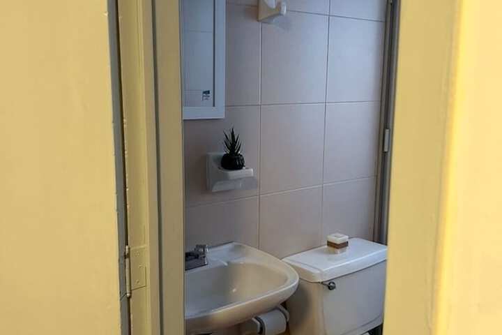 Room 36 of 46