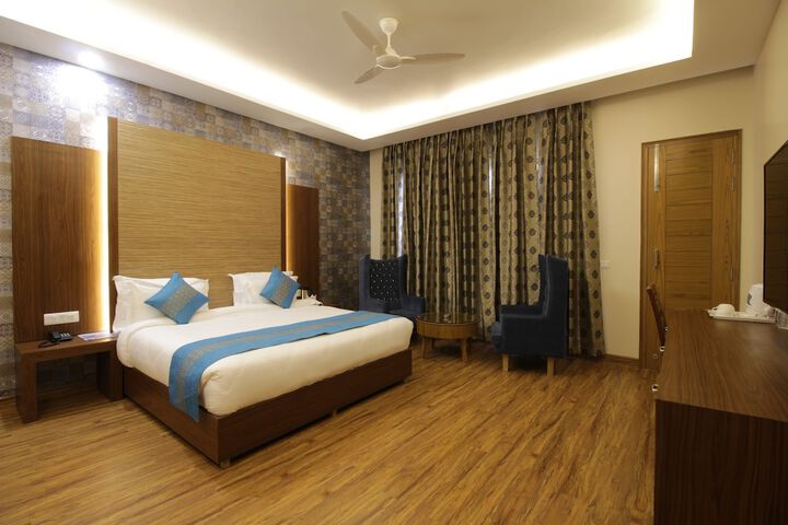 Room 15 of 70