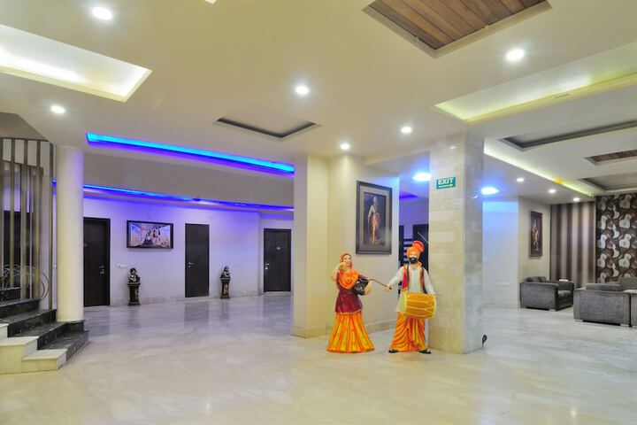 Guest Lobby