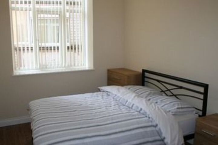 Room 16 of 42