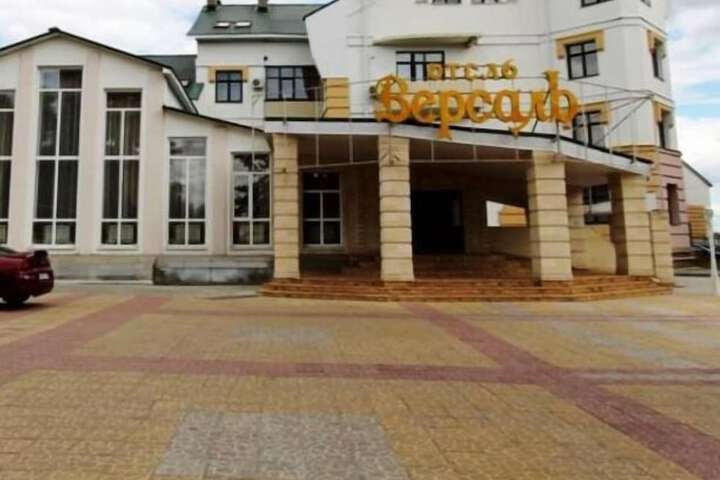 Hotel 4 of 39