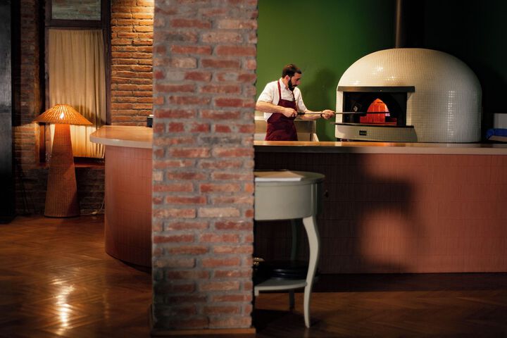 Dining 206 of 269