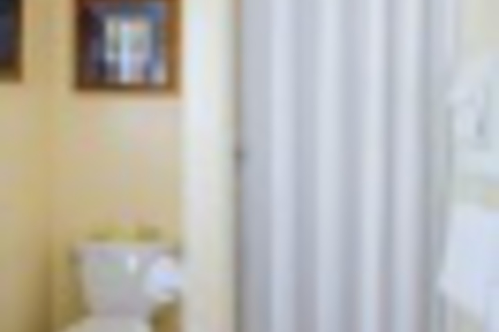 Room 292 of 300