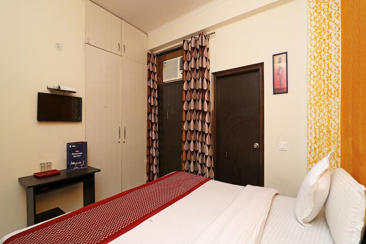 Room 15 of 22