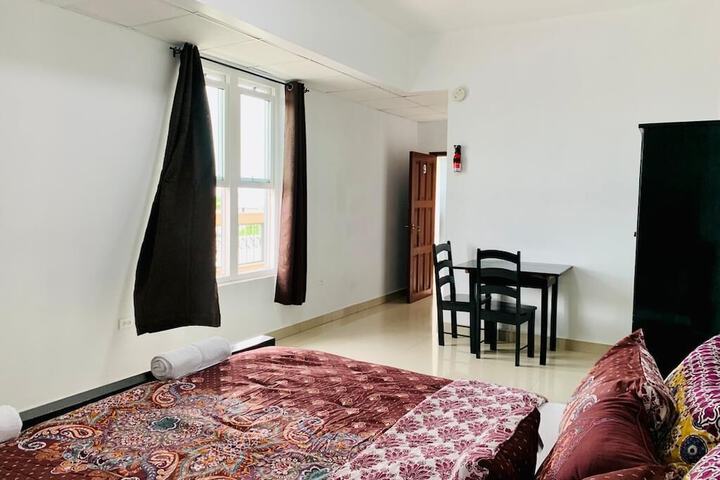 Room 9 of 22