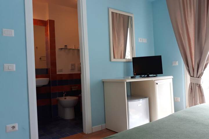 Room 11 of 57