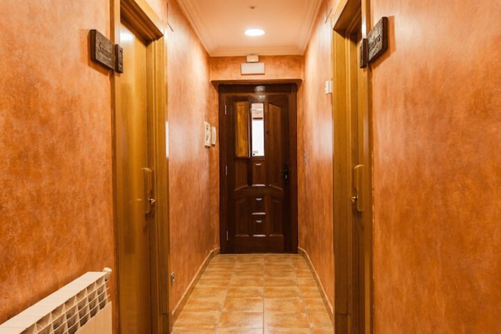 Hotel 2 of 85