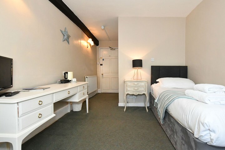 Room 29 of 45
