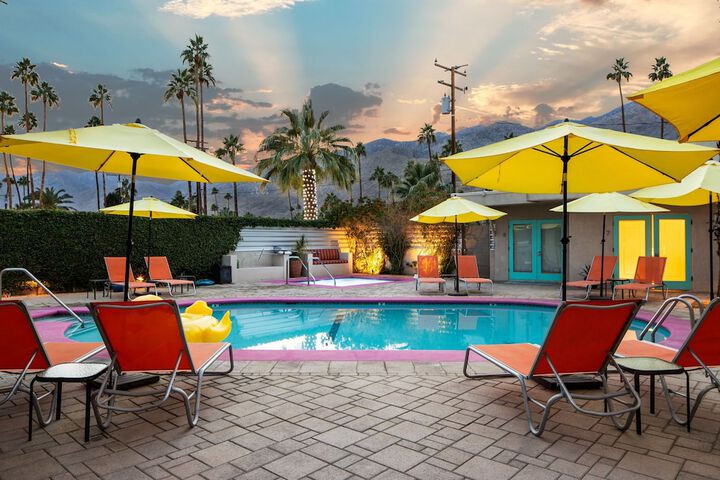 Pool 35 of 54