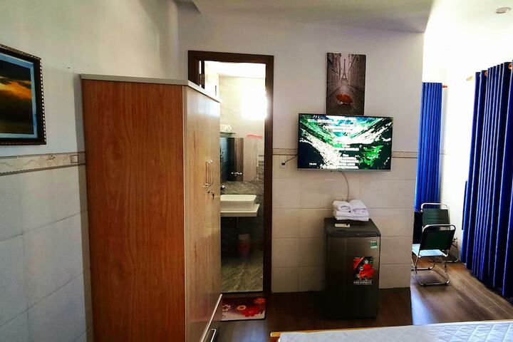 Room 46 of 73