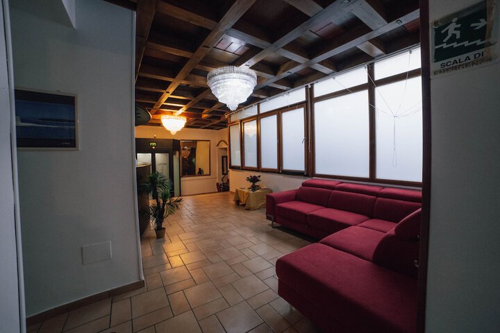 Hotel Interior 3 of 31