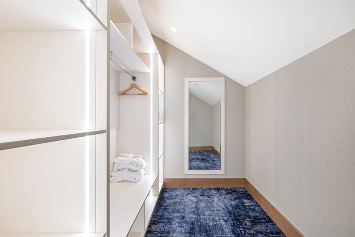 Room 20 of 45