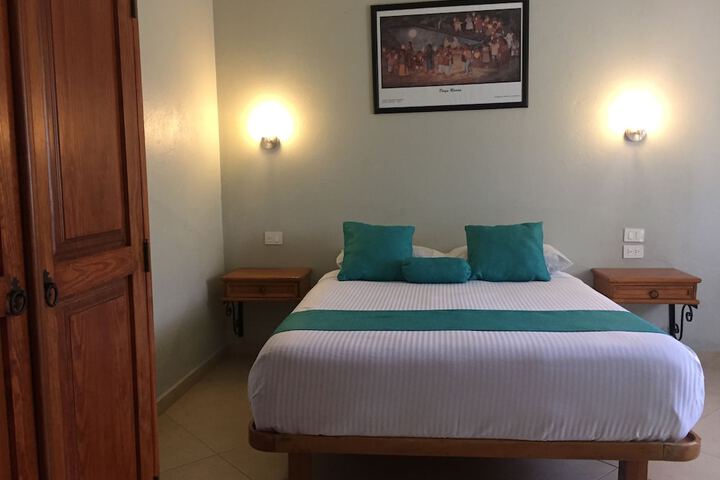 Room 8 of 63