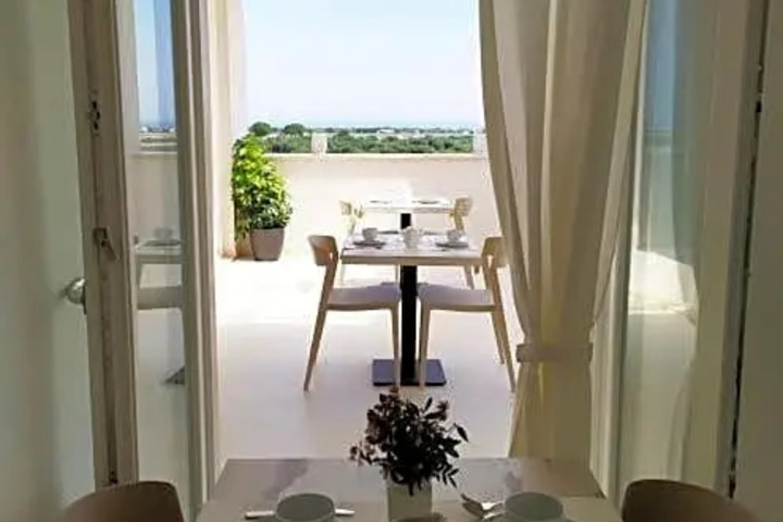 Terrace/Patio 6 of 15