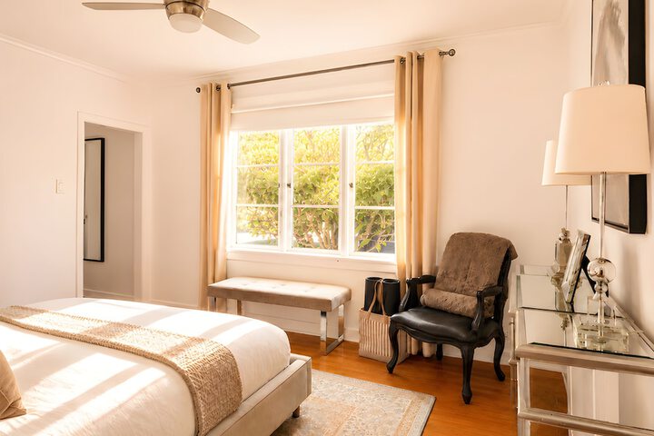 Room 12 of 52
