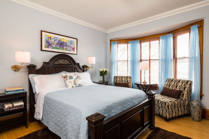 Room 15 of 53