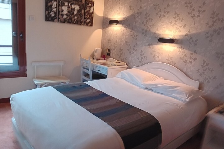 Room 18 of 54