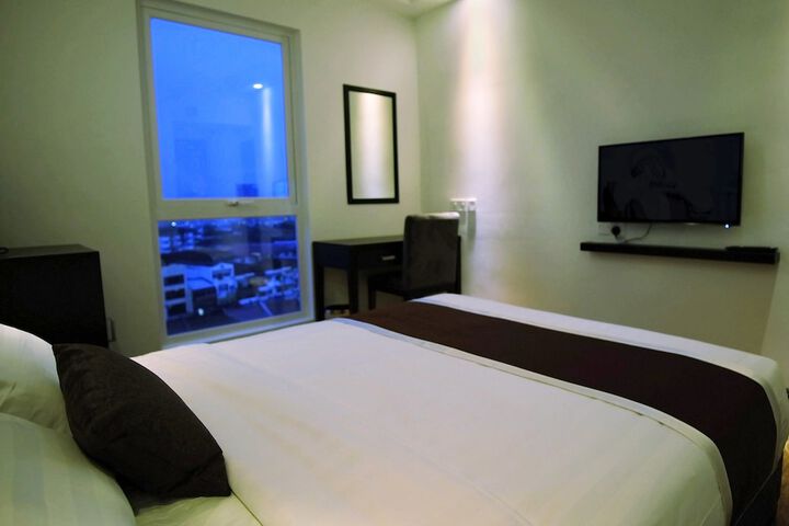 Room 11 of 46
