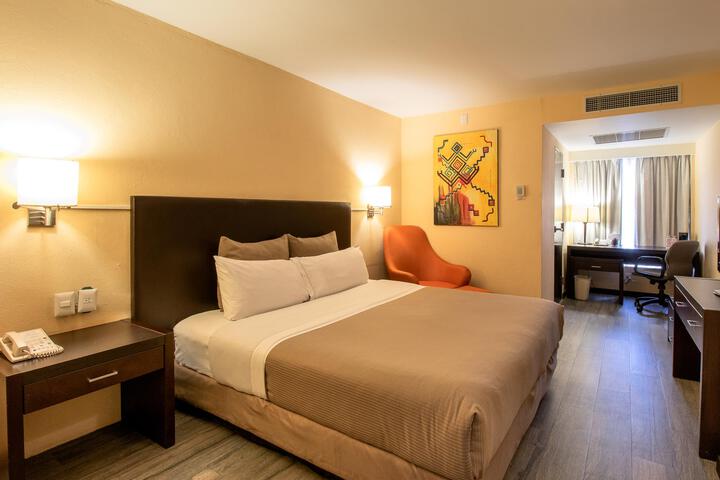 Room 35 of 65