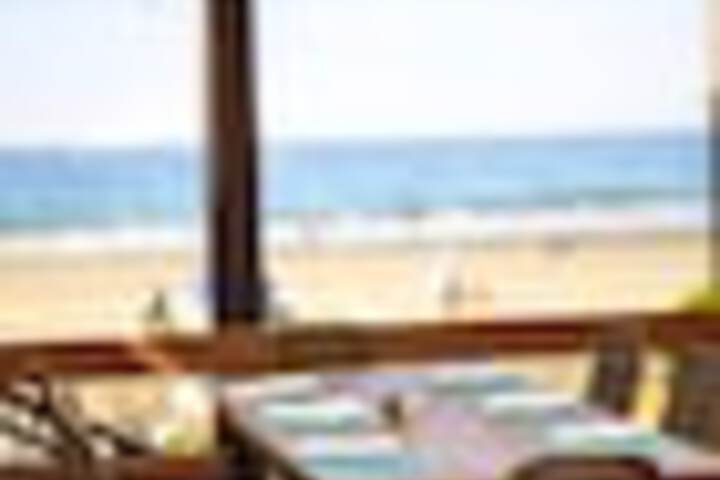Dining 182 of 426