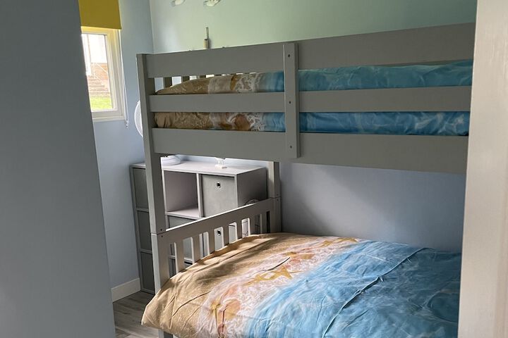 Room 2 of 19