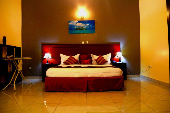 Room 2 of 21