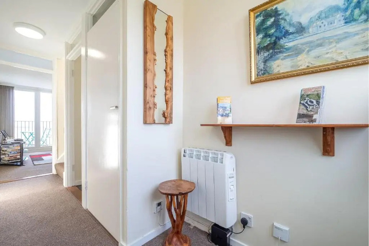Room 2 of 16