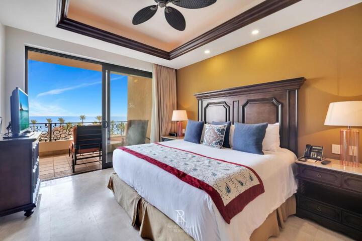 Exterior of One Bedroom Grand Suite- Grand Solmar Lands End