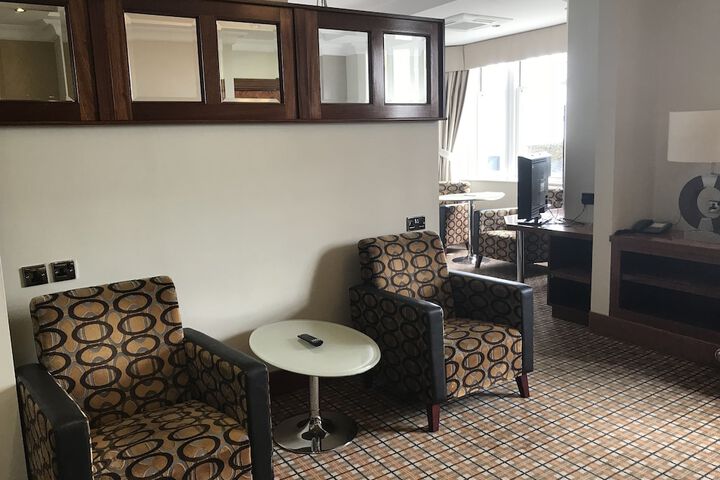 Room 5 of 72