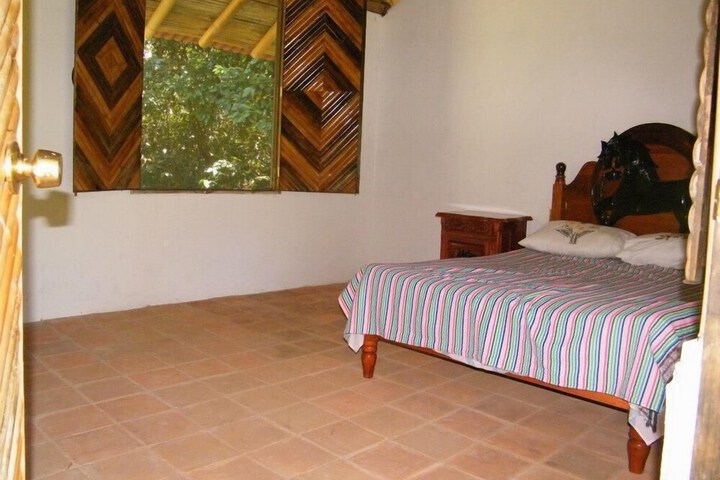 Room 7 of 23