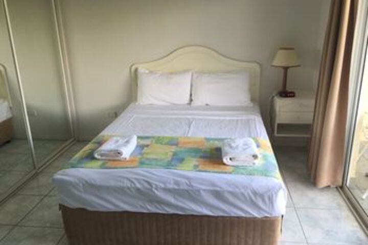 Room 19 of 39