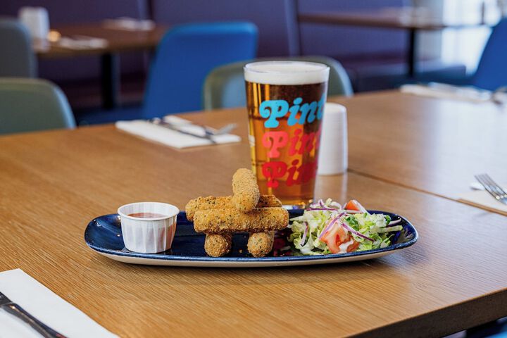 Dining 79 of 138
