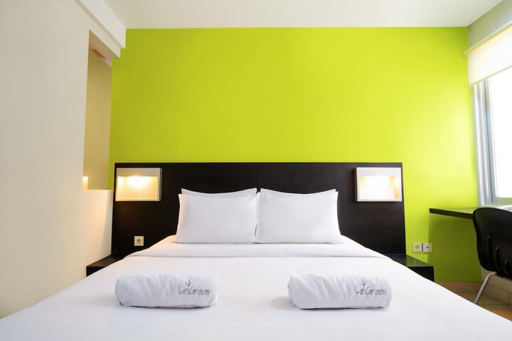 Room 12 of 30