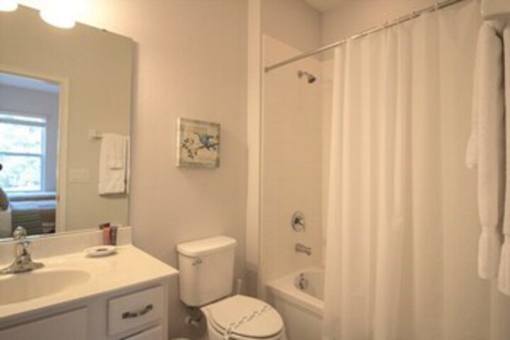 Room 3 of 45
