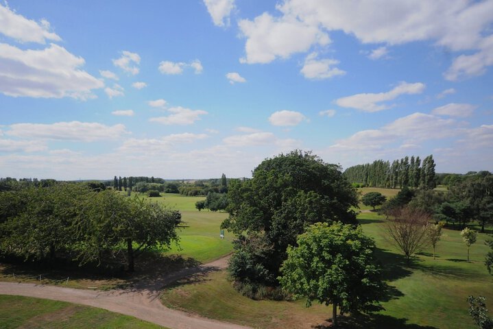Golf 25 of 42