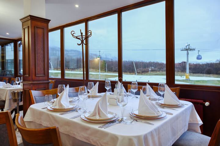 Dining 73 of 124