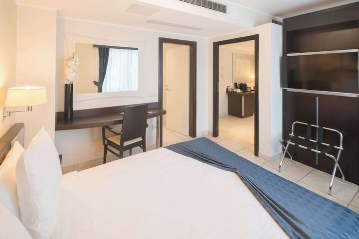 Room 26 of 55