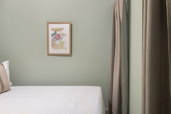 Room 20 of 71