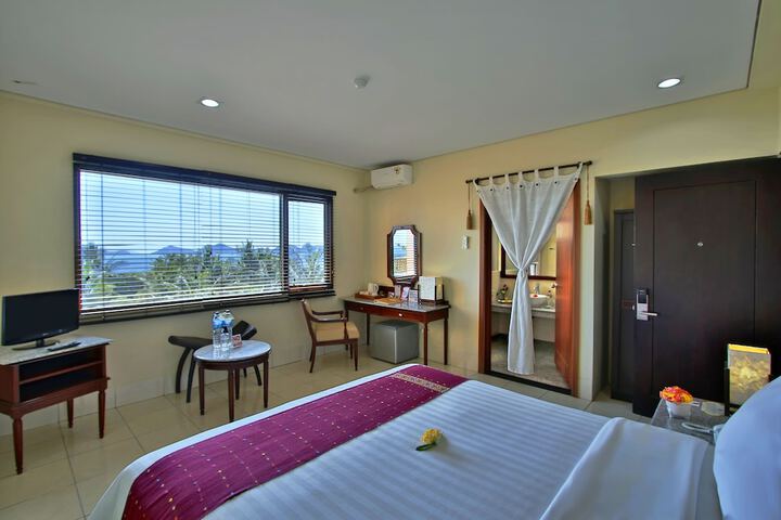 Room 5 of 59