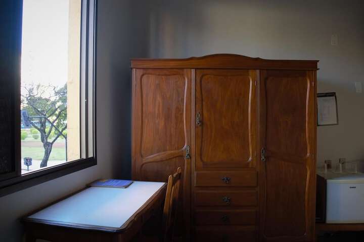 Room 25 of 43