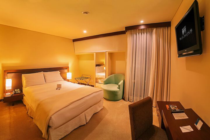 Room 4 of 39