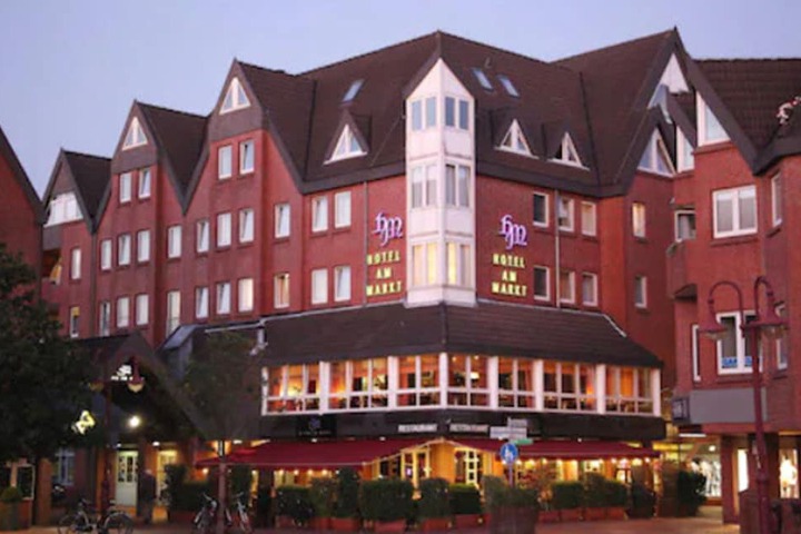 Exterior of Hotel Am Markt