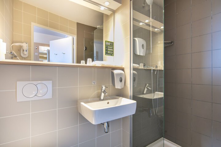 Clean Restrooms