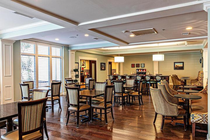 Breakfast area