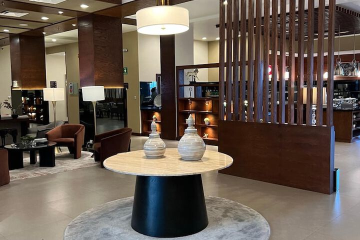 Hotel Lobby