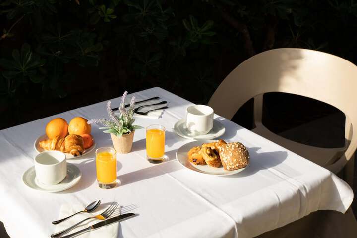 Breakfast/Coffee Service 43 of 66