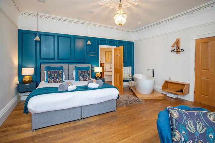 Town House Hotel